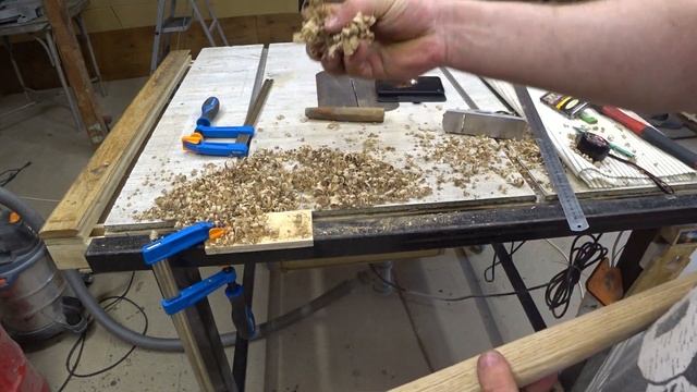 Старая двуручная пила. смотреть онлайн