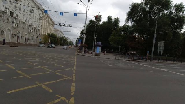 Ростов-на-Дону. Соборный переулок. Улица Большая Садовая . Еду с Центрального рынка. смотреть онлайн