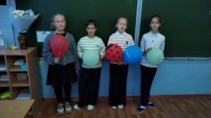 Поздравление с юбилеем директора от обучающихся школы № 13