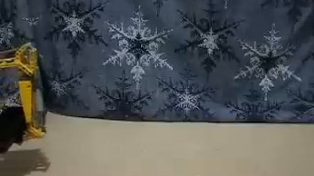 Стройка и велосипеды, миниатюра. смотреть онлайн