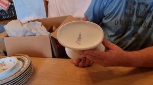 Что удалось найти на барахолке в Германии распаковка с Хубертом. винтаж и антиквариат