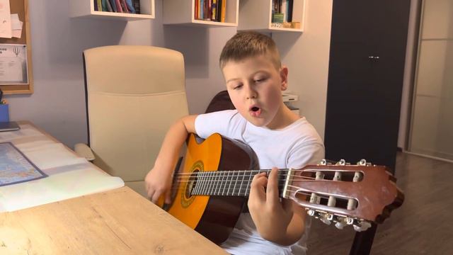 Районы-кварталы. Семён учит песню 1-й день. 26.01.2023 смотреть онлайн