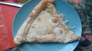 Готовим мини - пиццу из слоëного теста