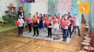 8 марта - детский танец в детском саду