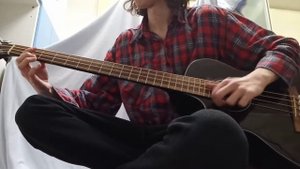 демонстрация звука акустической бас-гитары fender cb-60sce blk lr