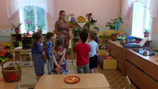 Фронтальное занятие с детьми старшего возраста по теме "Сад-огород" (2 часть) смотреть онлайн