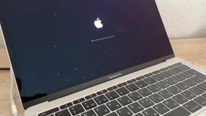 Почему тупит и греется MacBook Pro 13 2017 A1708 без touch bar