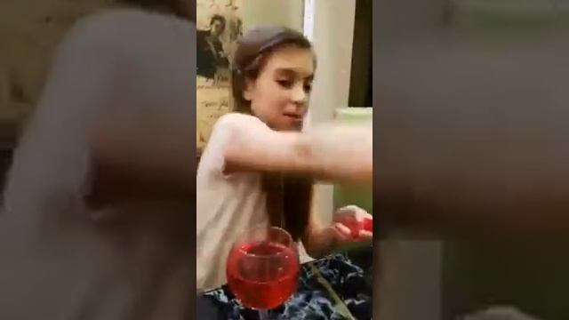 ВОТ ЭТО ГУБЫ! смотреть онлайн