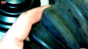 АУДИ 80 Б4.КАК САМОМУ ЗАМЕНИТЬ ШРУС И ПЫЛЬНИК ЗА 20 МИНУТ