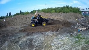 Helper 300pro Фронтальный мини погрузчик, переломка