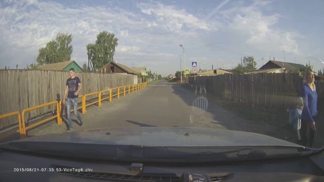 Абакан. ПДД. Пешеходы, для Вас есть тротуар и переходы!!! смотреть онлайн