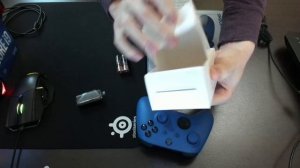 Распаковка геймпада Microsoft Xbox Wireless Series X/S | SHOCK BLUE | Синий + Белый