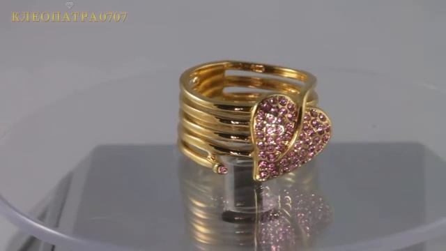 Кольцо с топазами, покрытое слоем настоящего золота смотреть онлайн
