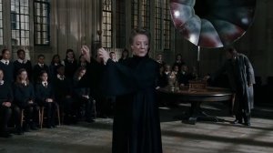 Рон учиться танцевать с учителем Минервой Макгонагалл / Рон танцует / Гарри Поттер и Кубок огня