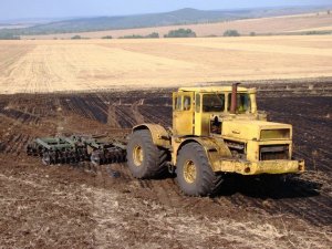 Kirovets K 700 disking /// Кировец К-700А дискование