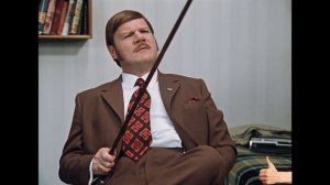 Я не узнаю вас в гриме, кто вы такой