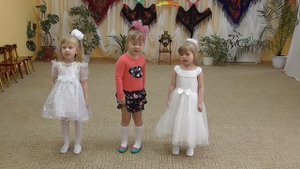 Песня Раз ладошка, два ладошка в детском саду