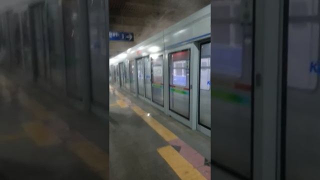 Задымелися вагоны в метро смотреть онлайн