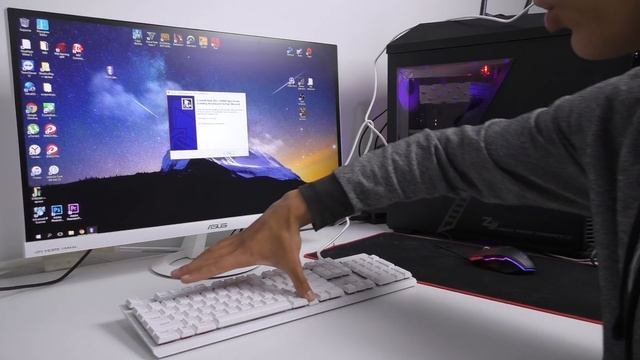 ЗАЧЕМ В КЛАВИАТУРЕ ПРОЦЕССОР? TESORO Gram Spectrum - игровая, механическая и с RGB подсветкой! смотреть онлайн