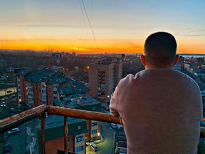 Зачитал рэп в тачке