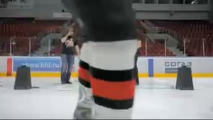 Шайбу-шайбу, Трактор!