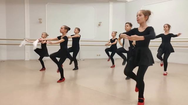 "Сибирские просторы" (детская студия народного танца).  Мастер класс №1