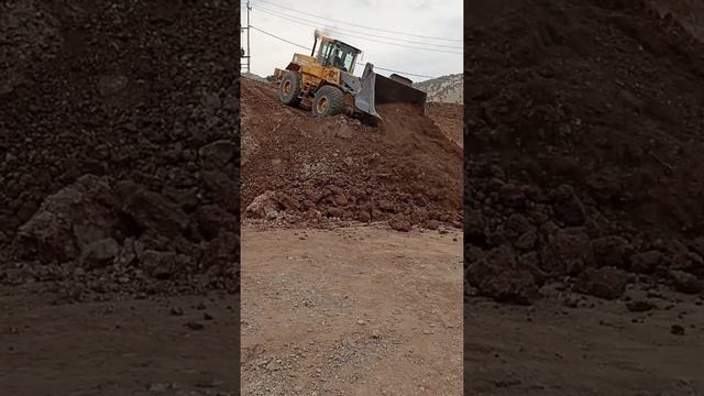 Volvo l120c to remove soil смотреть онлайн