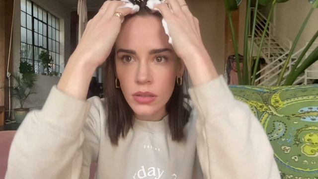 Jenna Rink’s party hair - 13 Going on 30 hairstyle tutorial смотреть онлайн