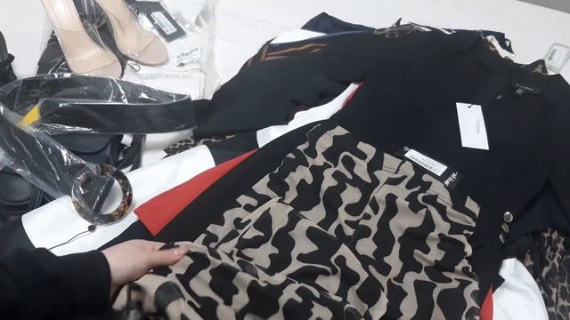 Лот 964.Мікс жіночого одягу Англія смотреть онлайн