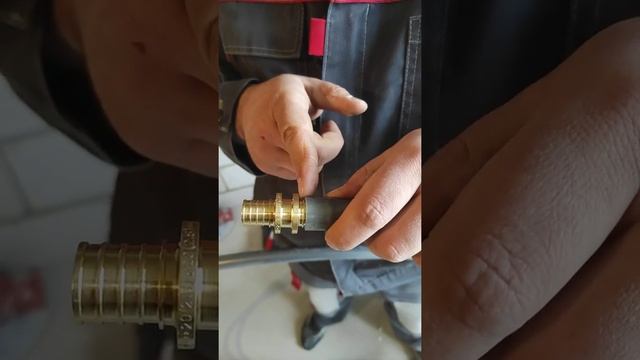 Монтаж аксиальных фитингов