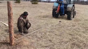 Огораживаем сенокосные земли с помощью ЯМОБУРА