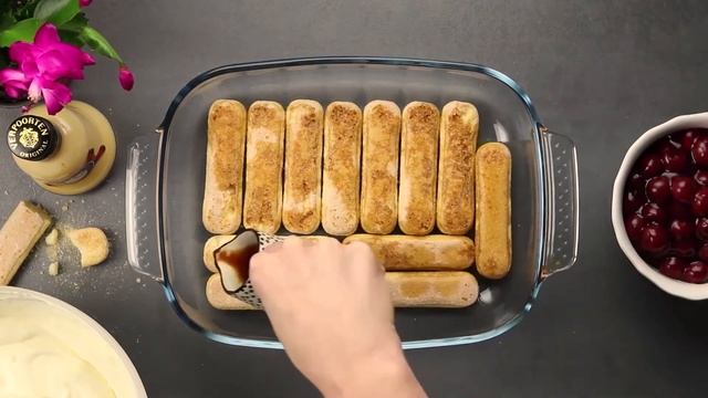 Marzipan-Kirsch-Tiramisu mit Verpoorten Original Eierlikör смотреть онлайн