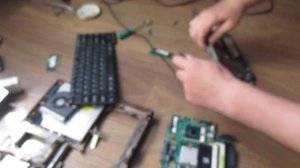 Ноутбук Asus x51r не включается, разборка, замена материнки, сборка.