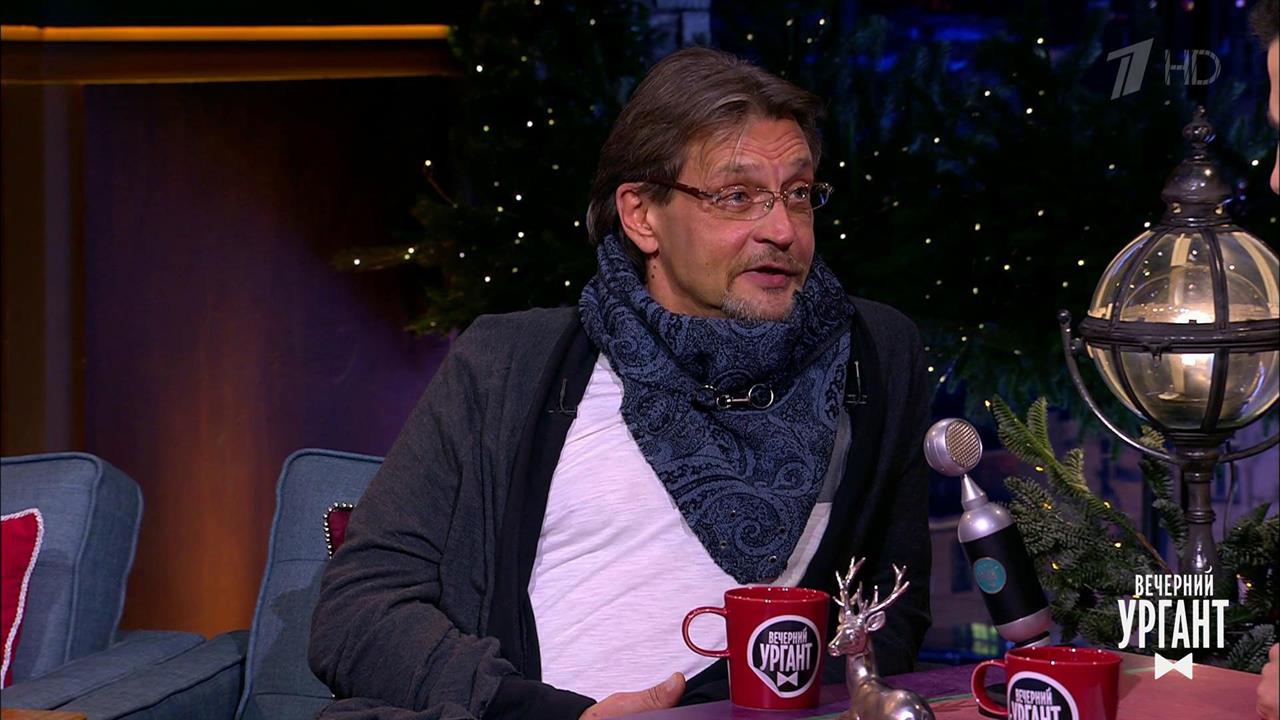 Актер Александр Домогаров о фильме "В плену у сакуры". Вечерний Ургант. Фрагмент выпуска от 17.12...