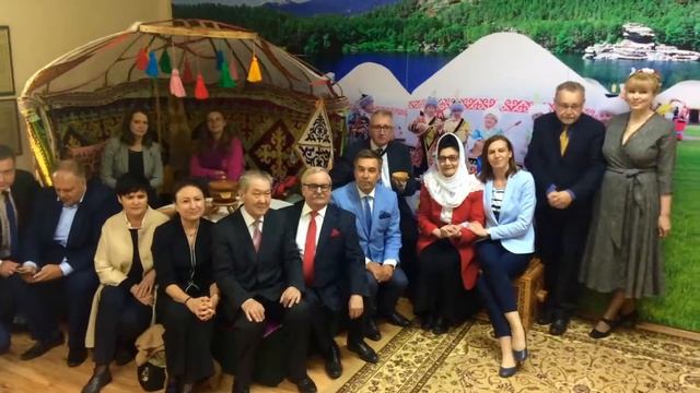 {Aqmola} Послы из Польши посетили Дом Дружбы смотреть онлайн