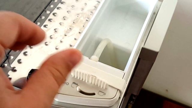 Delonghi EC 750 EX IFD - Espresso & Latte (Эспрессо и латте) смотреть онлайн