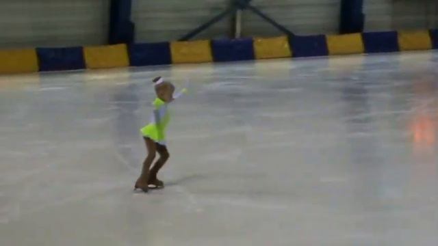 Фигурное катание, произвольная программа. г. Кемерово. 1 место. Елизавета Ожогина 5 лет