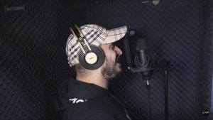 ПАША ТЕХНИК СОЧИНЯЕТ ТРЕК ЗА 5 МИНУТ