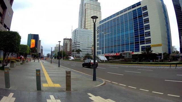 Jalan jalan di Sekitar Bundaran HI - Sarinah ~ Walking Around Budaran HI - Sarinah Jakarta смотреть онлайн