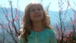 Просто хорошая песня.  Там буду я