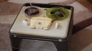 Катушечный магнитофон 1967 года выпуска.  яуза 5
