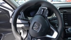 Новая Honda Insight 2022 года