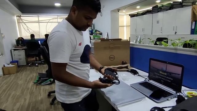 Dell Inspiron 3593 Laptop Unboxing | Dell Laptop 2020 | Computer Unboxing Video смотреть онлайн