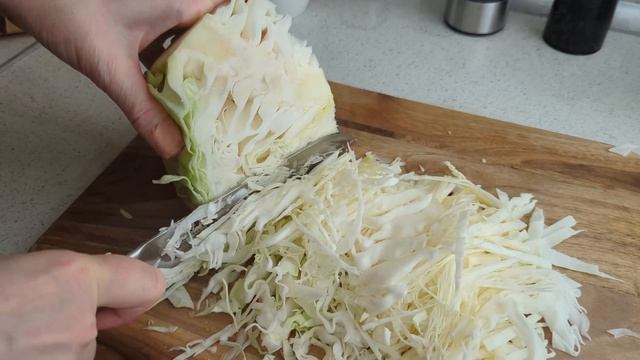 Meine Oma hat das in schweren Zeiten statt der Wurst gemacht! Und hat mir dieses Rezept beigebracht смотреть онлайн