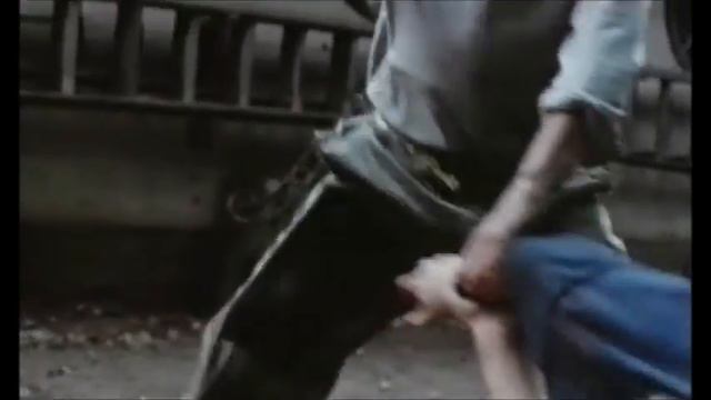 Barbara Hershey in Love Comes Quietly смотреть онлайн