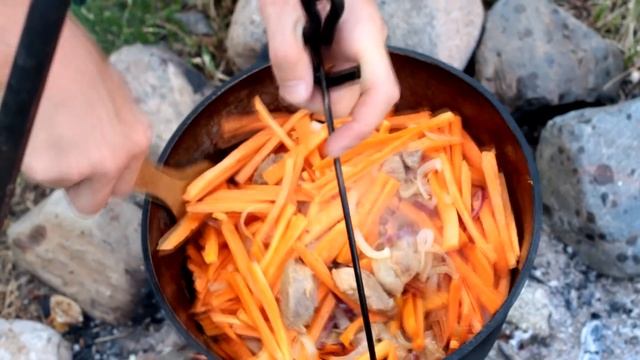 How to Cook Pilaf on a Campfire ? Rice Pilaf Recipe in a Pot ? The Easiest Way #howtodoit смотреть онлайн