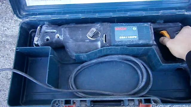 Pilarka szablasta BOSCH GSA1100E ( B/46384 ) смотреть онлайн