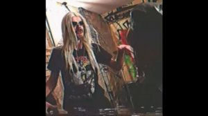 Роза робот борговый фантомас штаны шершняги