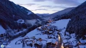 Snow Winter 4K - Christmas 4K Scenic Relaxation Video with Top Christmas Songs of All Time
