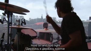 "Всё ещё раскачиваемся" песня Papa Roach - Still swingin' с переводом на русский